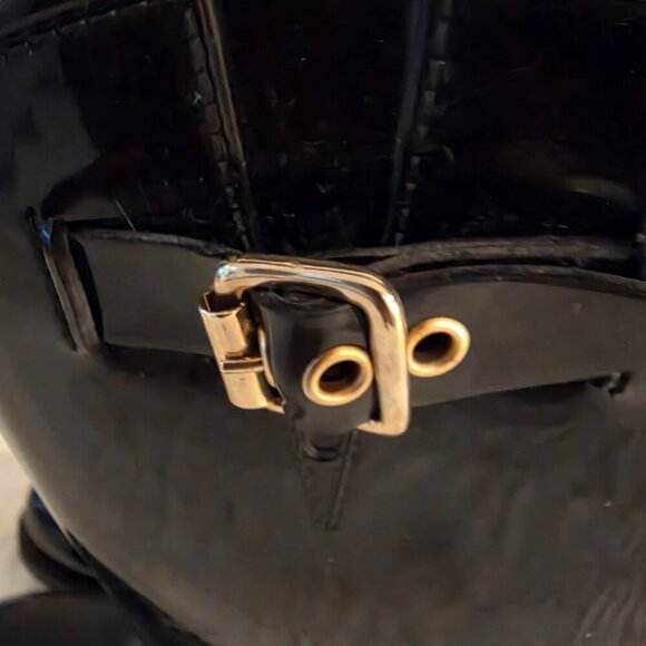 Boots - Picture 5 of 6